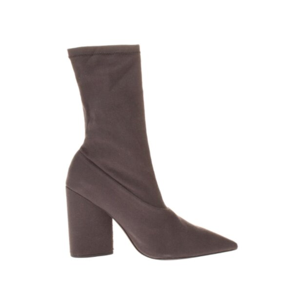 BNWT YEEZY SEASON 7 DONNA GRAPHITE ANKLE SOCK BOOTS 41 - Picture 1 of 8